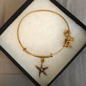 Alex and Ani Starfish bracelet